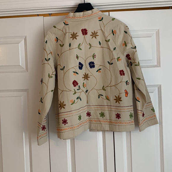 Jacket - Picture 3 of 5